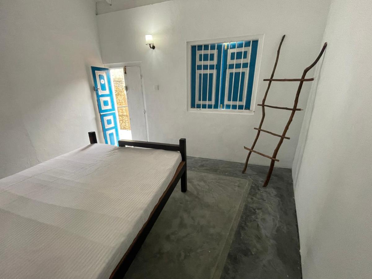 Bunk 15 Hiriketiya Ostello Dikwella Esterno foto
