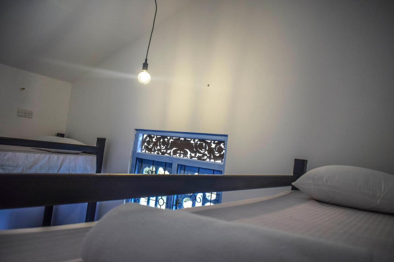Bunk 15 Hiriketiya Ostello Dikwella Esterno foto